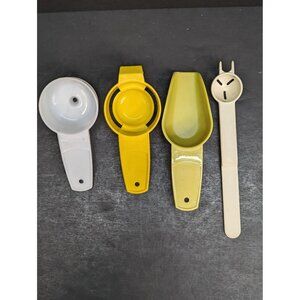 Vintage Tupperware Lot of 4 Small Kitchen Gadgets Read Description